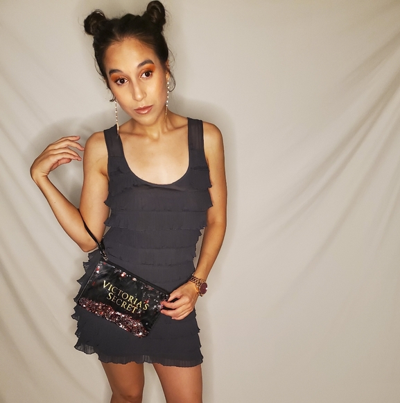 VICTORIA SECRET Confetti SEQUINS Wristlet - Picture 4 of 7